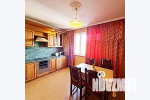 1-к квартира, посуточно, 65м2, 7/12 этаж