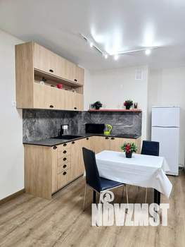 1-к квартира, посуточно, 35м2, 4/25 этаж