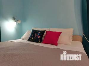 Студия квартира, посуточно, 32м2, 18/25 этаж