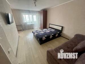 Студия квартира, посуточно, 40м2, 3/9 этаж