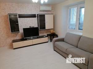 Студия квартира, на длительный срок, 38м2, 8/18 этаж