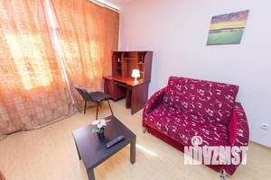 1-к квартира, посуточно, 39м2, 1/1 этаж