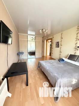 1-к квартира, посуточно, 33м2, 1/12 этаж