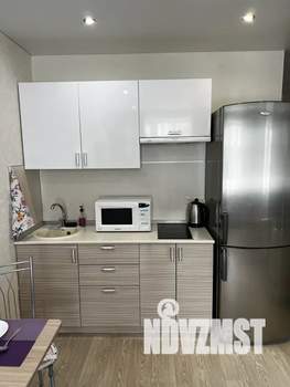 Студия квартира, посуточно, 33м2, 5/14 этаж