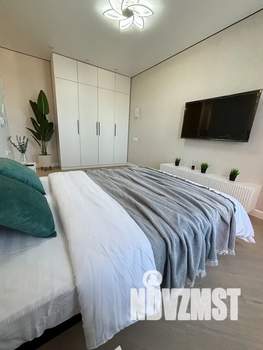 1-к квартира, посуточно, 42м2, 8/15 этаж