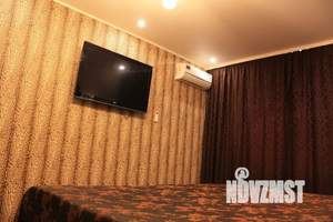 1-к квартира, посуточно, 40м2, 2/9 этаж