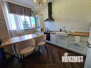 3-к квартира, посуточно, 76м2, 1/1 этаж