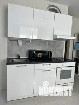 Студия квартира, посуточно, 30м2, 5/25 этаж