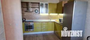 3-к квартира, посуточно, 51м2, 14/25 этаж