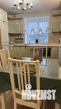 1-к квартира, посуточно, 55м2, 6/16 этаж