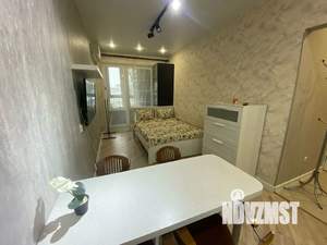 Студия квартира, посуточно, 28м2, 7/25 этаж