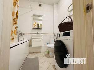 1-к квартира, посуточно, 38м2, 18/18 этаж