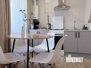 1-к квартира, посуточно, 46м2, 1/1 этаж