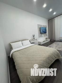 1-к квартира, посуточно, 42м2, 10/10 этаж