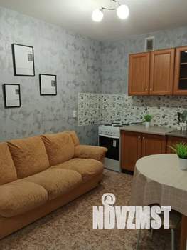 Студия квартира, посуточно, 35м2, 2/9 этаж