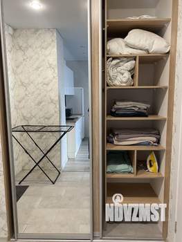 Студия квартира, посуточно, 30м2, 10/25 этаж