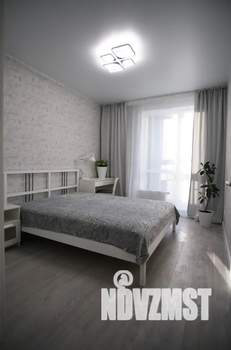 1-к квартира, посуточно, 42м2, 15/25 этаж