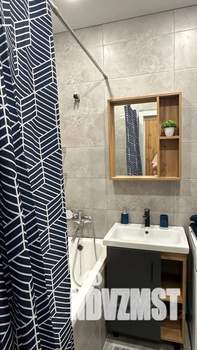 1-к квартира, посуточно, 38м2, 8/20 этаж