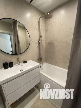 3-к квартира, посуточно, 51м2, 18/25 этаж