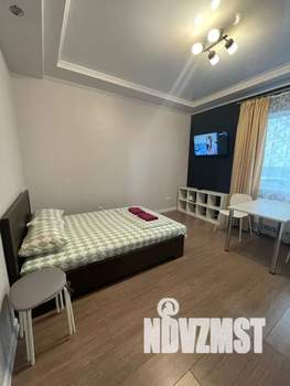 Студия квартира, посуточно, 25м2, 1/17 этаж