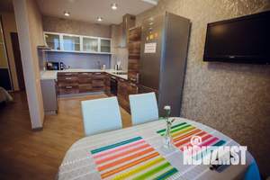 1-к квартира, посуточно, 50м2, 1/1 этаж