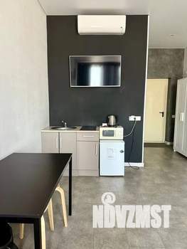 Студия квартира, посуточно, 33м2, 8/21 этаж