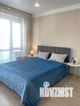 Студия квартира, посуточно, 28м2, 5/25 этаж