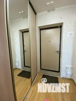 1-к квартира, посуточно, 33м2, 18/25 этаж