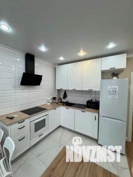 2-к квартира, посуточно, 40м2, 1/1 этаж