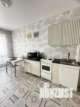 1-к квартира, посуточно, 36м2, 1/1 этаж