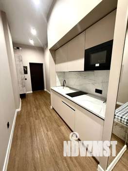 Студия квартира, посуточно, 31м2, 18/23 этаж