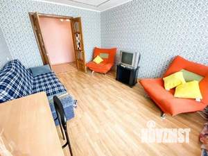2-к квартира, посуточно, 43м2, 1/1 этаж