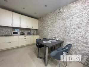 3-к квартира, посуточно, 70м2, 15/24 этаж