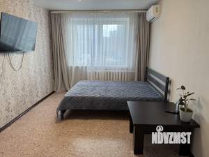 1-к квартира, посуточно, 33м2, 10/16 этаж