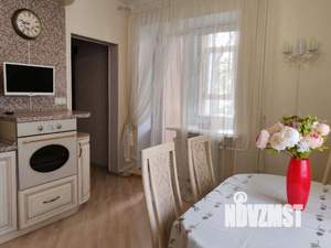 2-к квартира, посуточно, 60м2, 1/1 этаж