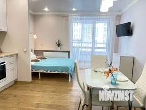 Студия квартира, посуточно, 30м2, 5/25 этаж