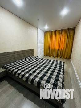 2-к квартира, посуточно, 57м2, 4/18 этаж