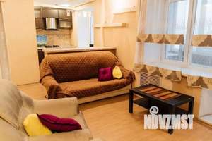 2-к квартира, посуточно, 49м2, 1/1 этаж