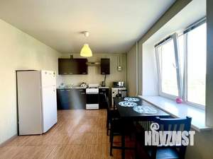 2-к квартира, посуточно, 75м2, 1/1 этаж