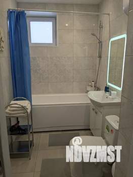 1-к квартира, посуточно, 44м2, 10/18 этаж