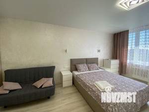 1-к квартира, посуточно, 50м2, 1/1 этаж