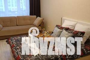 1-к квартира, посуточно, 40м2, 5/15 этаж