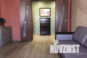 3-к квартира, посуточно, 60м2, 3/9 этаж