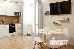 2-к квартира, посуточно, 45м2, 21/27 этаж