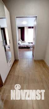 Студия квартира, посуточно, 38м2, 16/25 этаж