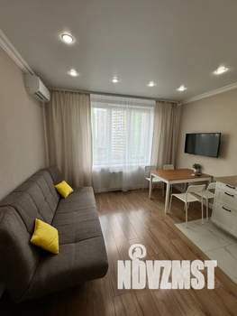 2-к квартира, посуточно, 40м2, 8/11 этаж