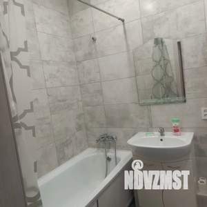 1-к квартира, посуточно, 41м2, 18/25 этаж