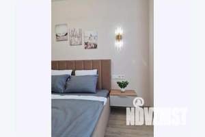 1-к квартира, посуточно, 41м2, 31/33 этаж