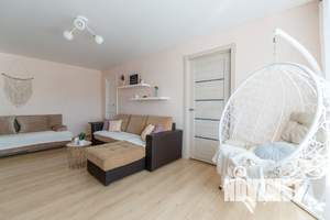 2-к квартира, посуточно, 50м2, 1/1 этаж