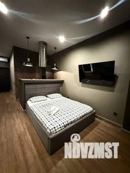 Студия квартира, посуточно, 33м2, 21/23 этаж